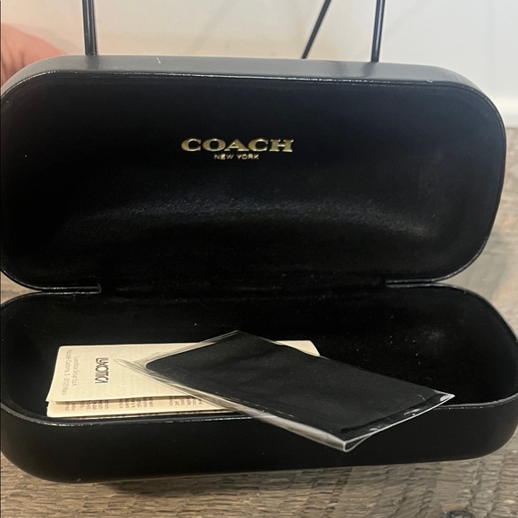 Coach Accessories - Coach Black Leather Hard Clam-Shell Sunglass Case+Cleaning Cloth